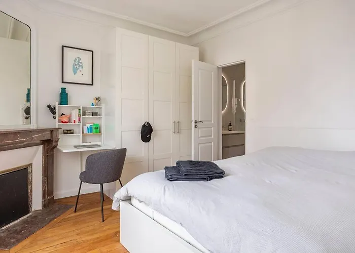 Seb's Place Montmartre, Paris